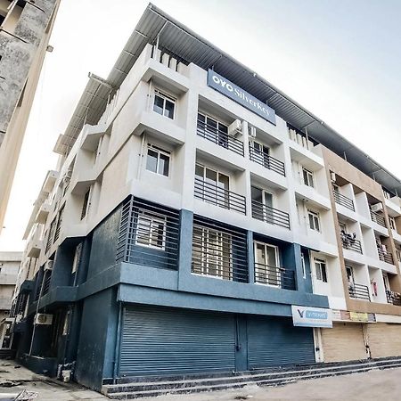 Hotel Bhumi World Bhiwandi ภายนอก รูปภาพ